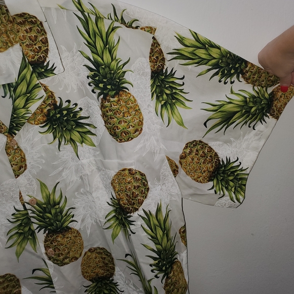 Authentic Hawaiian Shirt Paradise Found  "Maui Pineapple"   NWOT  - Size 2X - Picture 5 of 15